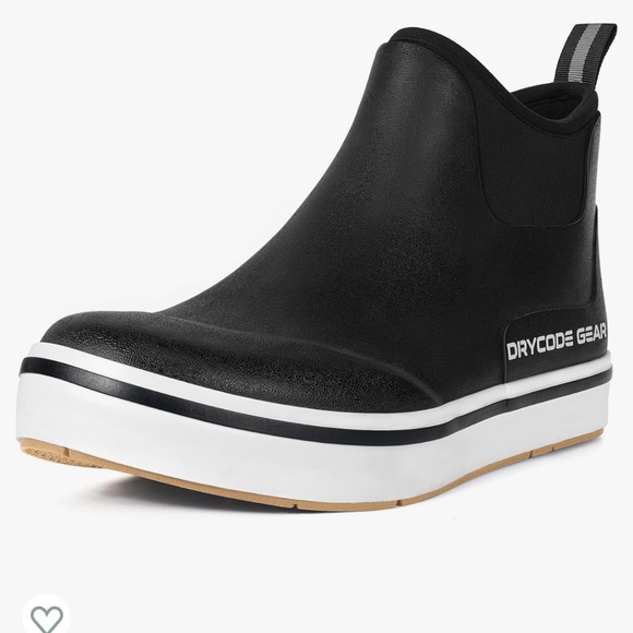 Drycode Gear Other - NWT Drycode Deck Boots, size 8